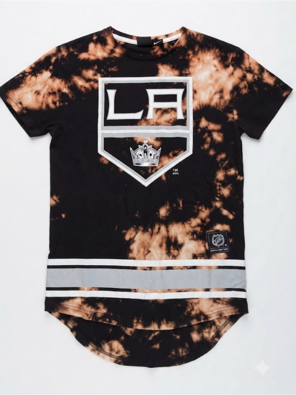 Majestic Los Angeles LA Kings Bleach Dye T-Shirt Men's XS 67 Hockey Jersey